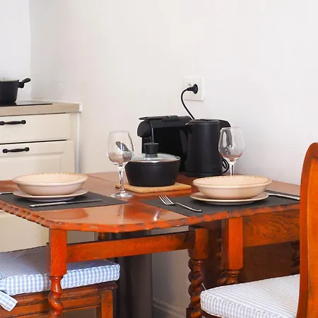 The Palm Rock, Santorini Holiday home