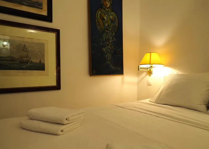 The Palm Rock, Santorini * Foinikiá