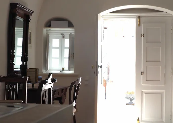 The Palm Rock, Santorini *