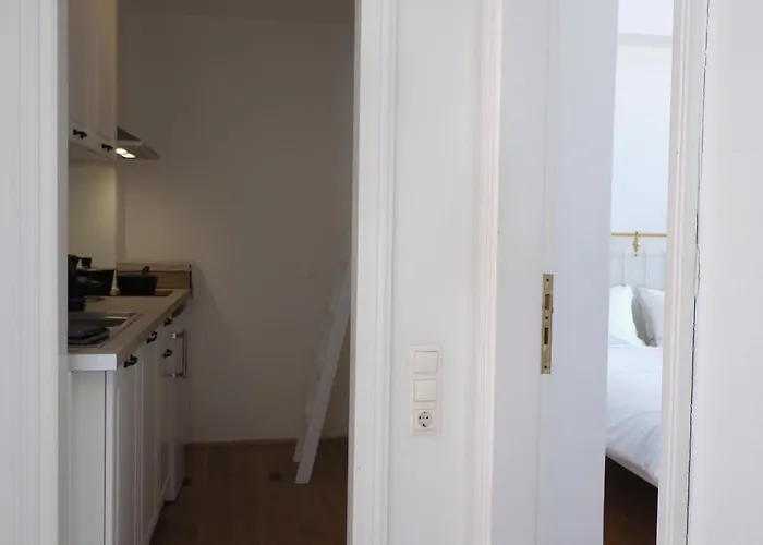 The Palm Rock, Santorini Vakantiehuis *