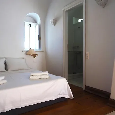 The Palm Rock, Santorini Ferienhaus Foinikiá