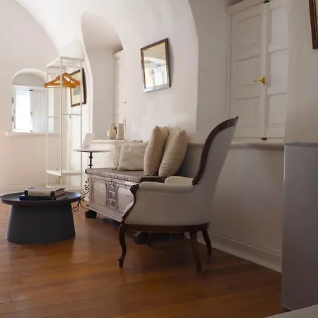 The Palm Rock, Santorini Ferienhaus