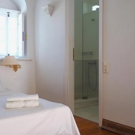 The Palm Rock, Santorini Ferienhaus Foinikiá